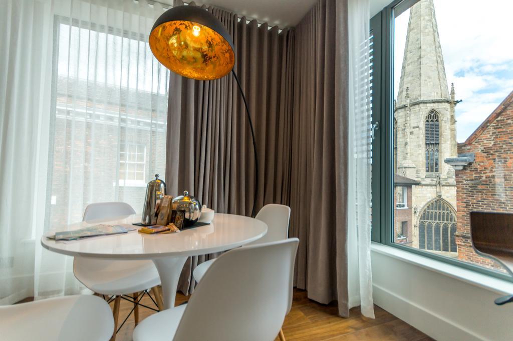 Castle Chambers Apartamento York Exterior foto